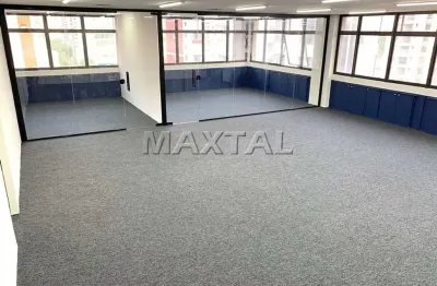 Sala comercial disponível para locação, com 130 m² e 02 vagas de garagem, no brooklin.