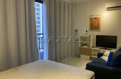 Apartamento para alugar com 25m², 1 quarto e 1 banheiro, em santana, bem localizado.