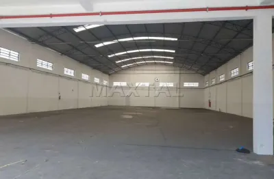 Galpão comercial para locação de 960m², com 2 banheiros, amplo escritório com 115 m².