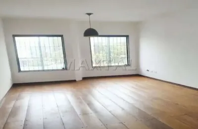 Sobrado residencial no jardim paraiso com 156m², 3 quartos, 1 suíte, 4 banheiros e 2 vagas.
