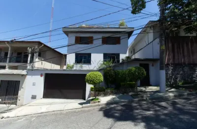 Casa à venda em brooklin com 4 quartos, sendo 2 suítes, lavabo, churrasqueira,  de 314m².