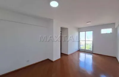 Apartamento à venda com 65m², 2 quartos, sala ampla e 1 vaga no tucuruvi