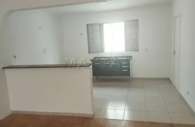 Apartamento para locação 100m², com 2 dormitório, cozinha americana e garagem coberta, em santana.