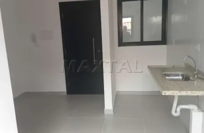 Apartamento com 28,5 m², 1 dormitório, 1 banheiro, elevador, prédio de 2 andares no tucuruvi.