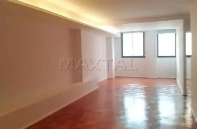Apartamento com dois dormitórios, uma suíte para alugar na república.