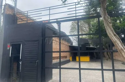 Galpão para locação, com 400 m², 7 banheiros, ao lado da av brás leme, todo reformado.