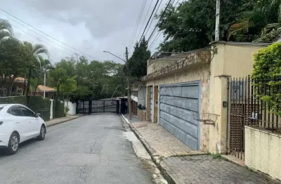 Sobrado à venda com 375m² em condomínio fechado,4 dormitórios,4 suítes,3 vagas no jardim são bento.