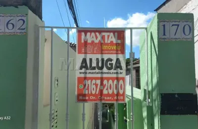 Casa de vila de 45m² com  02 dormitório, sala e área de serviço, na vila gustavo.