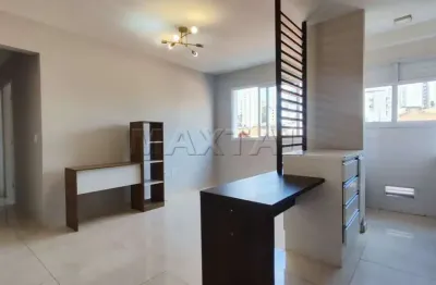 Apartamento a venda, reformado com planejados, 2 quartos e excelente localização na parada inglesa!