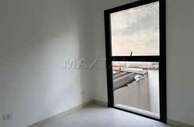 Apartamento 30m² para alugar em santana, 2 quartos, sala acoplada com cozinha, a 50 metros do metro.