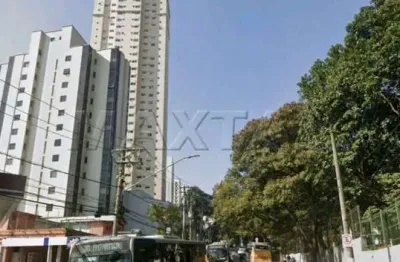 Sala comercial de 33m², com 1 banheiro e 1 vaga, em frente ao hospital mandaqui.