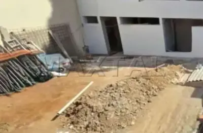 Casa em condomínio fechado no jardim são bento, 6 suítes, 11 banheiros e 10 vagas.