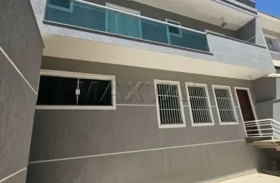 Sobrado à venda na Vila Medeiros de 137m², com 3 suítes e 3 vagas.