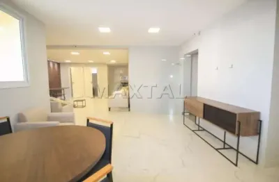 Apartamento para alugar com 69m², 2 quartos, sendo 1 suíte, 2 banheiro e 1 vaga.