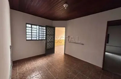Casa Térrea com 110 m² .3 Dormitórios,  2 Vagas,   Ótima Localização