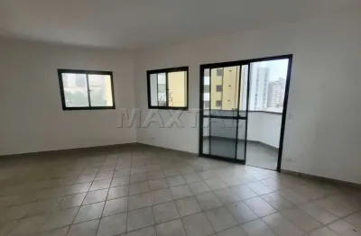 Apartamento à venda de 112m², com 2 quartos, sendo 2 suítes e sala - Água Fria.