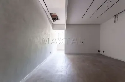 Centro Comercial para Locação com 2400M² sendo duas lojas e uma sobreloja com 23 vagas