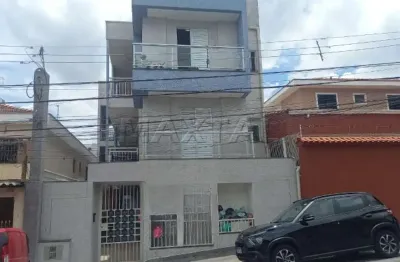 Apartamento com 33 m², 1 quarto, 1 banheiro, cozinha americana, na Parada Inglesa, sem vaga.