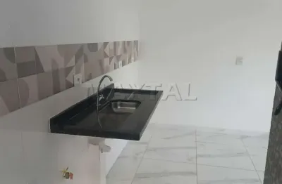 Apartamento com 33 m², 1 quarto, 1 banheiro, cozinha americana, na Parada Inglesa, sem vaga.