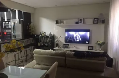 Casa em condomínio na Vila Constança, com 2 dormitórios, 2 suítes, 2 banheiros e 1 vaga.