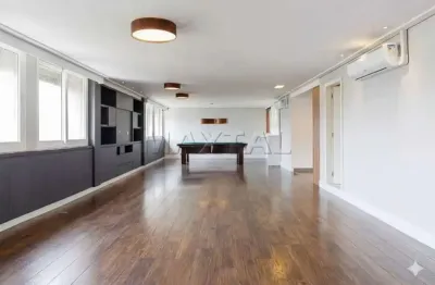 Apartamento com 280m² tipo para venda em Sumaré com 4 quartos, sendo 3 suítes, sendo 1 americano.