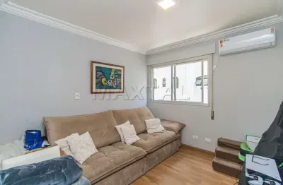 Apartamento a vendo em Santa Cecilia com 200m², 4 quartos sendo 3 suítes, 2 vagas.