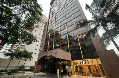 Sala Comercial (unificada) 58,88m²,na região da Av. Paulista, 4 salas, 2 banheiro e  2 vagas.