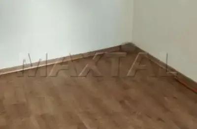 Apartamento à venda e para locação, com 102 m² de área total, perfeito para quem busca conforto, pra