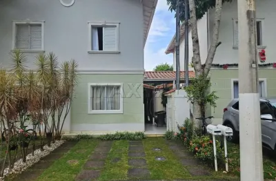 Casa à venda no Condomínio 150 m², 2 dormitórios, sendo 1 com closet  e 2 Vagas.