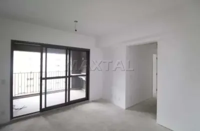 Apartamento 75m² à venda, a 50m da avenida Braz leme, 2 quartos, 2 banheiros e 1 vaga.