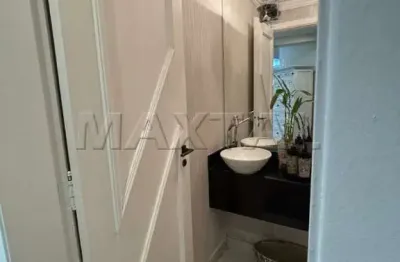 Apartamento de 3 Quartos, 1 Suíte e 2 vagas de garagem. Com 161 m²  na Água Fria.