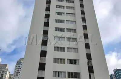 Apartamento para Locação com 3 dormitórios, sendo 1 suíte em Santana com vaga de garagem