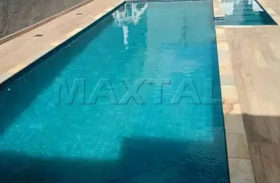 Studio para alugar com 30 m², no bairro Parada Inglesa sem vaga de garagem.