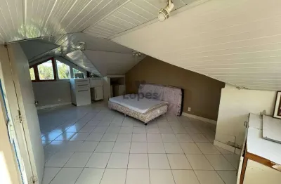 Casa em condomínio fechado com 4 quartos à venda na estrada dos bandeirantes, vargem pequena, rio de janeiro, 108 m2 por r$ 890.000