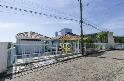 Casa com 3 dormitórios à venda, 290 m² por r$ 1.170.000,00 - centro histórico de são josé - são josé/sc