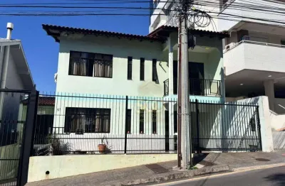 Casa com 6 dormitórios à venda, 78 m² por r$ 1.390.000,00 - barreiros - são josé/sc