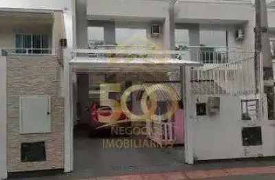 Residencial › sobrado com 2 dormitório(s) sendo 0 suíte(s) no bairro potecas - - são josé - sc
