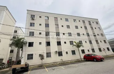 Jóquei clube,  2 quartos, planejados,  garagem, portaria 24 hs, área de lazer completa.