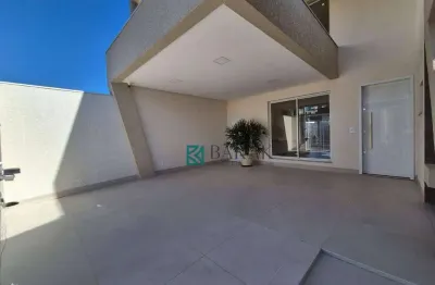 Sobrado com 3 dormitórios à venda, 138 m² por R$ 950.000,00 - Jardim Liberdade - Maringá/PR