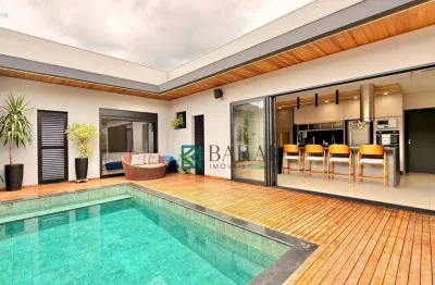 Casa térrea com 3 suítes à venda, 216 m² por R$ 1.850.000 - Jardim Ipanema - Maringá/PR