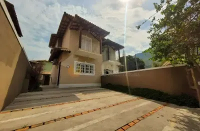 Sobrado à venda em são sebastião, são francisco da praia, com 2 quartos, 110m²