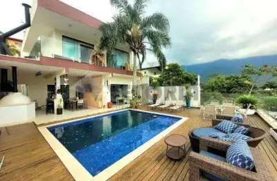 Sobrado à venda em caraguatatuba, massaguaçu, com 3 quartos, 205m²