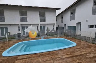 Sobrado em condomínio com 2 quartos, 80m², à venda em caraguatatuba, balneário gardem mar