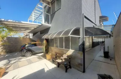 Sobrado à venda em caraguatatuba, balneário recanto do sol, com 3 quartos, 250m²