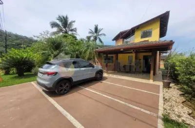 Sobrado em condomínio à venda em Caraguatatuba, Mar Verde, com 3 quartos, 233m²
