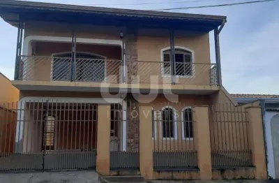 Casa com 3 quartos à venda na rua joaquim gonçalves cunha, 32, parque montreal, campinas, 320 m2 por r$ 607.500