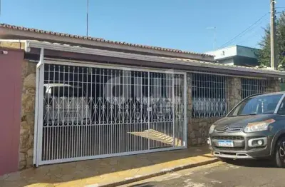 Casa com 3 quartos à venda na rua josé pedro de freitas, 101, jardim garcía, campinas, 230 m2 por r$ 800.000