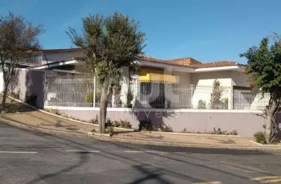 Casa com 3 quartos à venda na jaime de carvalho, 234, vila georgina, campinas, 310 m2 por r$ 550.000
