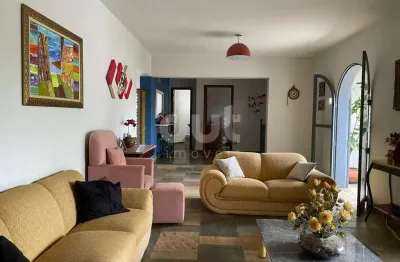 Casa com 3 quartos à venda na rua thomás alberto whately, 77, vila nogueira, campinas, 322 m2 por r$ 933.000