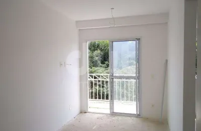 Apartamento com 2 quartos à venda na rua joão bissotto filho, 1181, ortizes, valinhos, 48 m2 por r$ 260.000